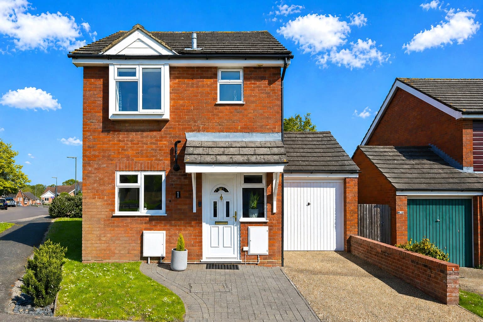 Barnard Close, Frimley, Camberley, Surrey, GU16 8YP